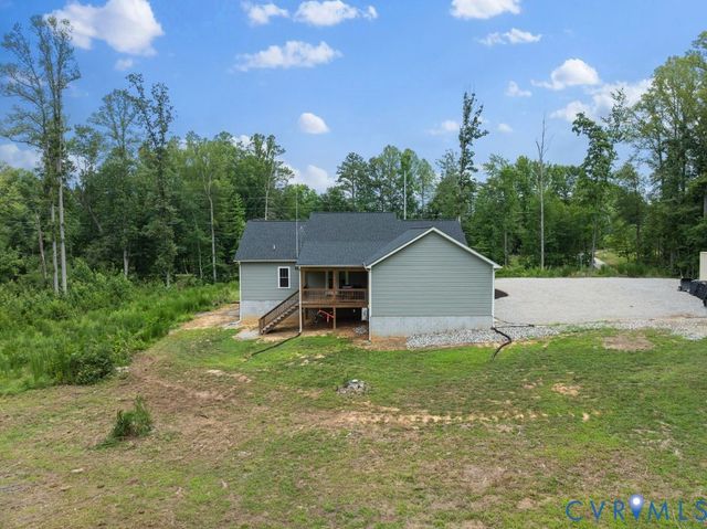 3259 Three Bridge Rd, Powhatan, VA 23139