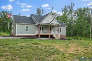 3259 Three Bridge Rd, Powhatan, VA 23139