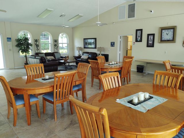 2516 SE Anchorage Cove SE A-3, Port St Lucie, FL 34952