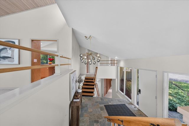 3265 N Maple Road, Ann Arbor, MI 48105