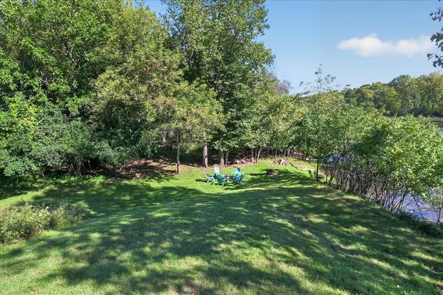 3265 N Maple Road, Ann Arbor, MI 48105