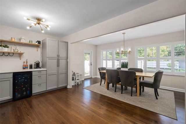2907 VINE STREET, Orlando, FL 32806