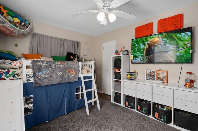 2907 VINE STREET, Orlando, FL 32806