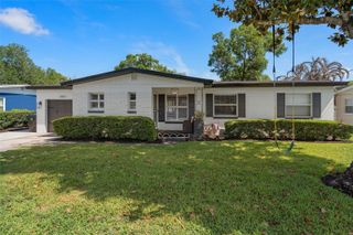 2907 VINE STREET, Orlando, FL 32806