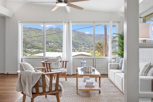 3654 Kumu Street, Honolulu, HI 96822