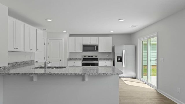 112 Broadstone Drive, Summerville, SC 29486