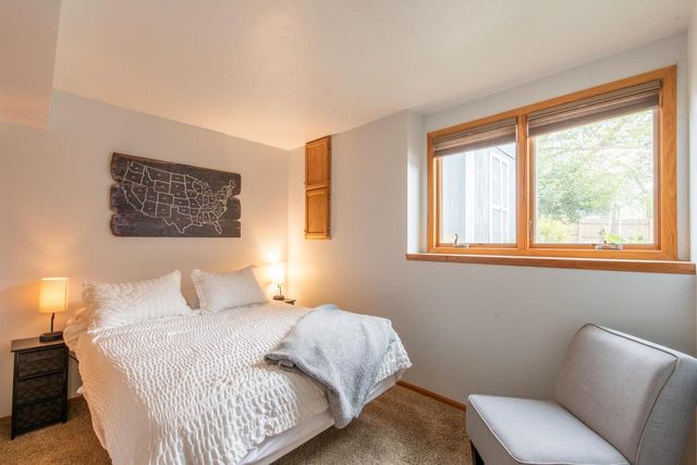 1815 Erin LANE, Waukesha, WI 53188