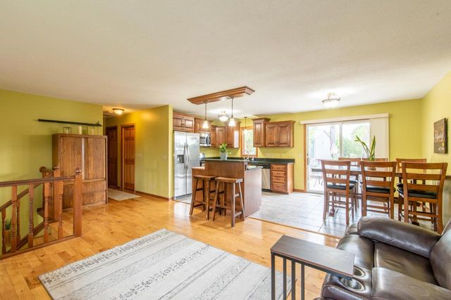 1815 Erin LANE, Waukesha, WI 53188