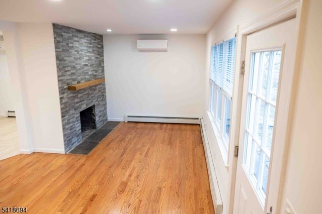 31 Lakeview Rd, Sparta Twp., NJ 07871