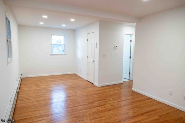 31 Lakeview Rd, Sparta Twp., NJ 07871