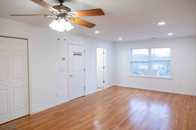 31 Lakeview Rd, Sparta Twp., NJ 07871