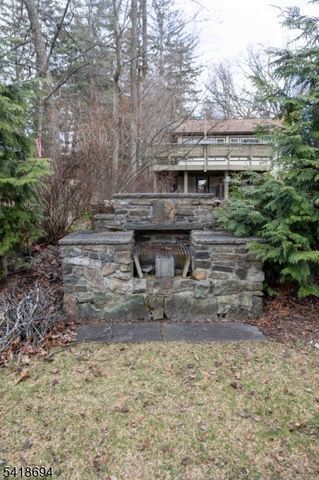 31 Lakeview Rd, Sparta Twp., NJ 07871