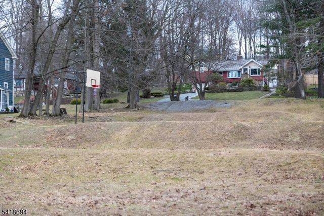 31 Lakeview Rd, Sparta Twp., NJ 07871