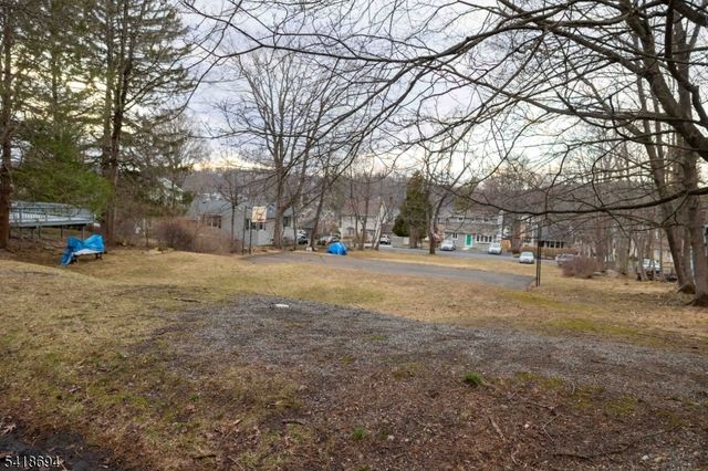 31 Lakeview Rd, Sparta Twp., NJ 07871