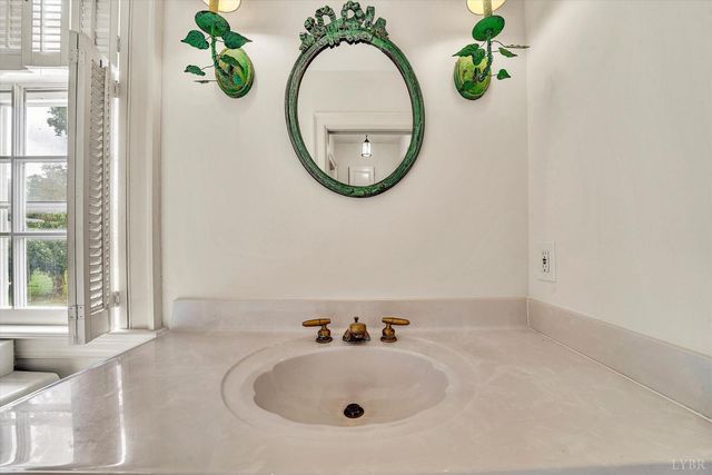 3249 Landon Street, Lynchburg, VA 24503