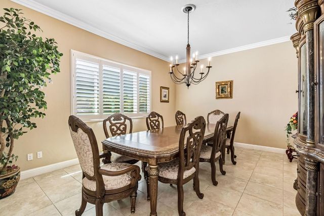 10819 E Fountain View, Clovis, CA 93619