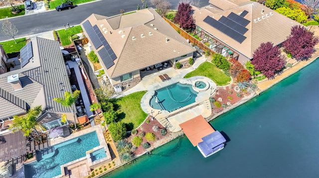 10819 E Fountain View, Clovis, CA 93619