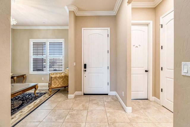 10819 E Fountain View, Clovis, CA 93619