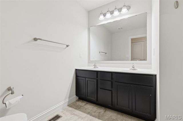 312 Chestnut Creek Circle, Dardenne Prairie, MO 63368