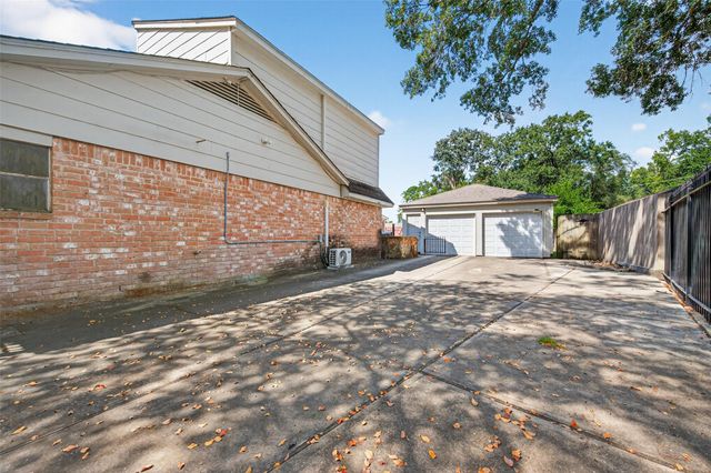 11719 Chuckson Drive, Houston, TX 77065