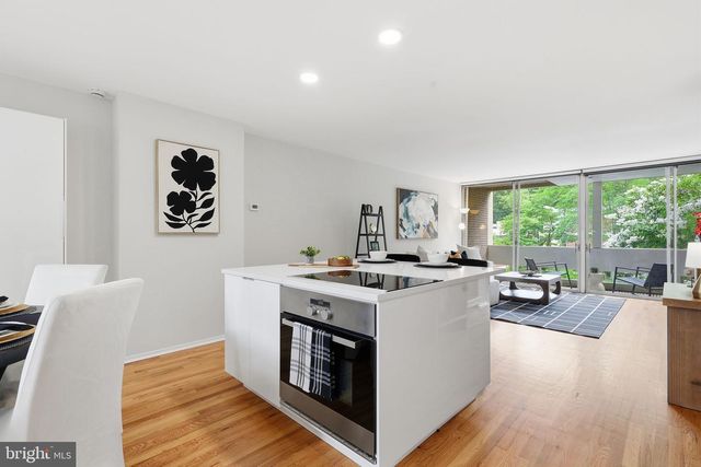11510 MAPLE RIDGE RD, Reston, VA 20190