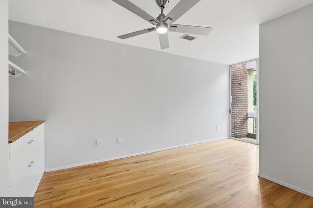 11510 MAPLE RIDGE RD, Reston, VA 20190