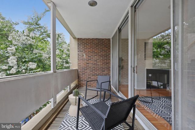 11510 MAPLE RIDGE RD, Reston, VA 20190