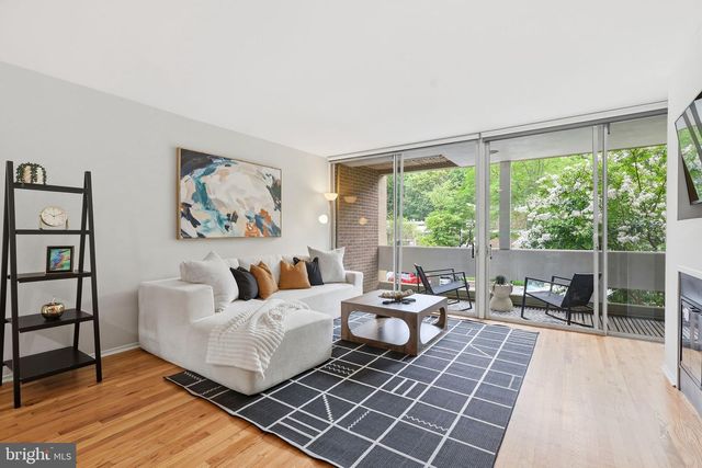 11510 MAPLE RIDGE RD, Reston, VA 20190