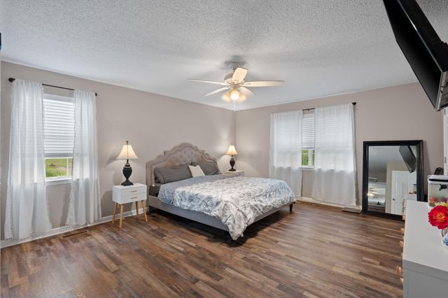 2443 NW Valley Hills Trail, Cleveland, TN 37311
