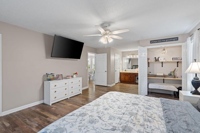 2443 NW Valley Hills Trail, Cleveland, TN 37311
