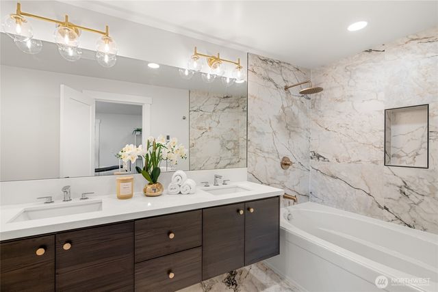 1616 21st Avenue, Seattle, WA 98122