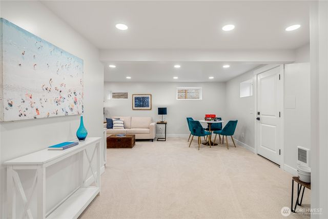 1616 21st Avenue, Seattle, WA 98122