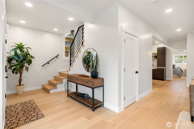 1616 21st Avenue, Seattle, WA 98122