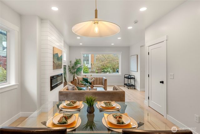 1616 21st Avenue, Seattle, WA 98122