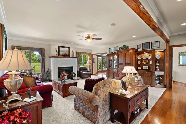 1630 Chalone Court, Crown Point, IN 46307