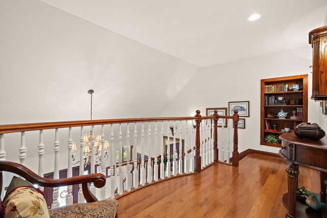 1630 Chalone Court, Crown Point, IN 46307