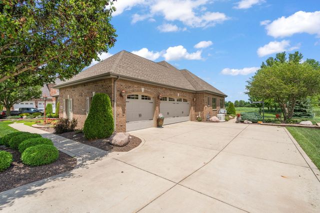 1630 Chalone Court, Crown Point, IN 46307