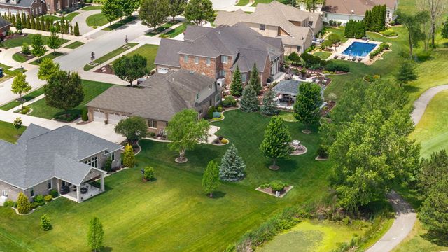 1630 Chalone Court, Crown Point, IN 46307