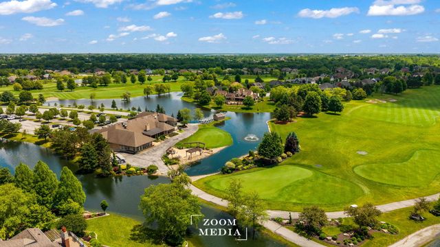 1630 Chalone Court, Crown Point, IN 46307