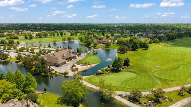 1630 Chalone Court, Crown Point, IN 46307