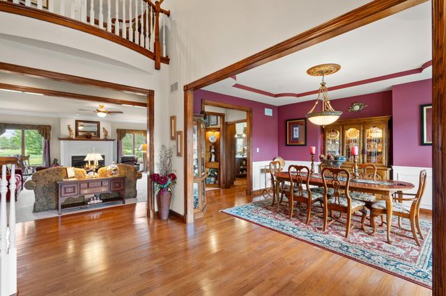 1630 Chalone Court, Crown Point, IN 46307