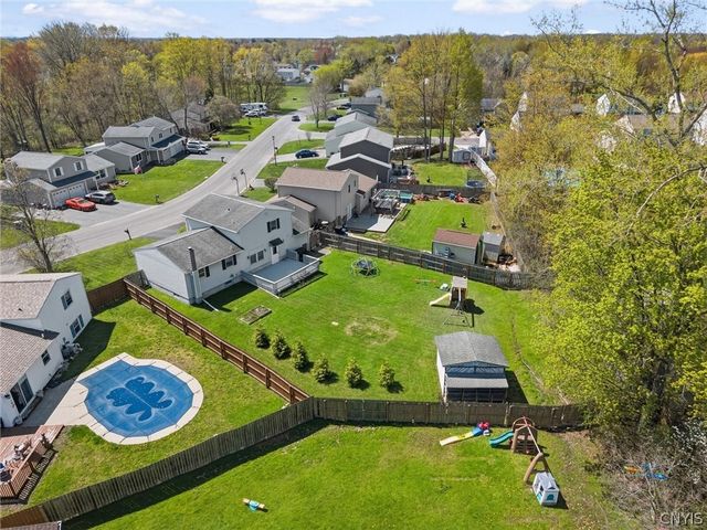 5470 Tourmaline Drive, Clay, NY 13041