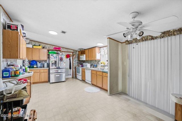 7615 PLUMWOOD Drive, Jacksonville, FL 32256