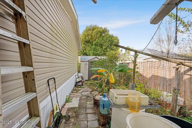 7615 PLUMWOOD Drive, Jacksonville, FL 32256