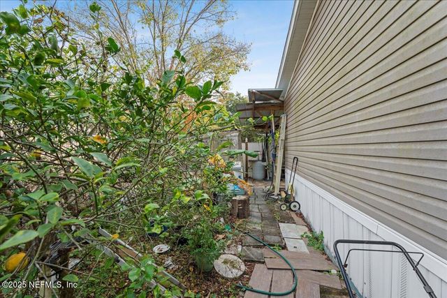 7615 PLUMWOOD Drive, Jacksonville, FL 32256