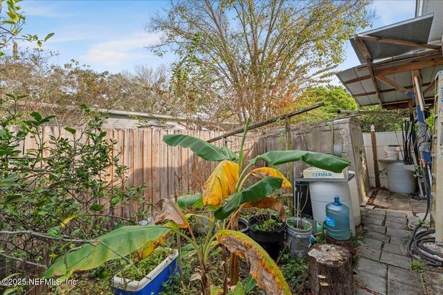 7615 PLUMWOOD Drive, Jacksonville, FL 32256