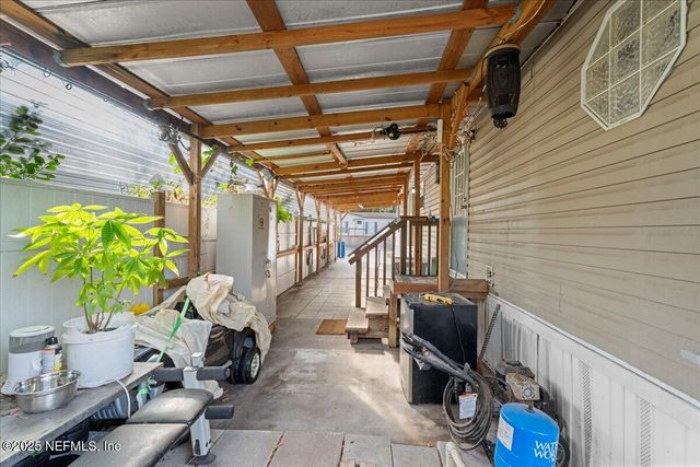 7615 PLUMWOOD Drive, Jacksonville, FL 32256