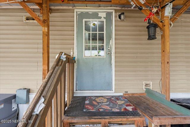 7615 PLUMWOOD Drive, Jacksonville, FL 32256