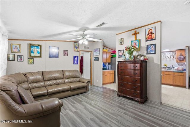 7615 PLUMWOOD Drive, Jacksonville, FL 32256