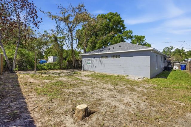 3407 E POWHATAN AVENUE, Tampa, FL 33610